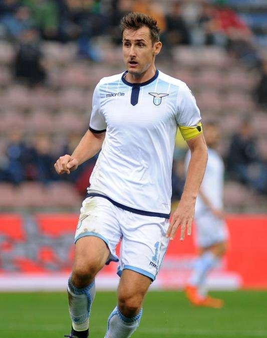 Qui Lazio - Dubbio in attacco per Pioli: in tre si giocano una maglia