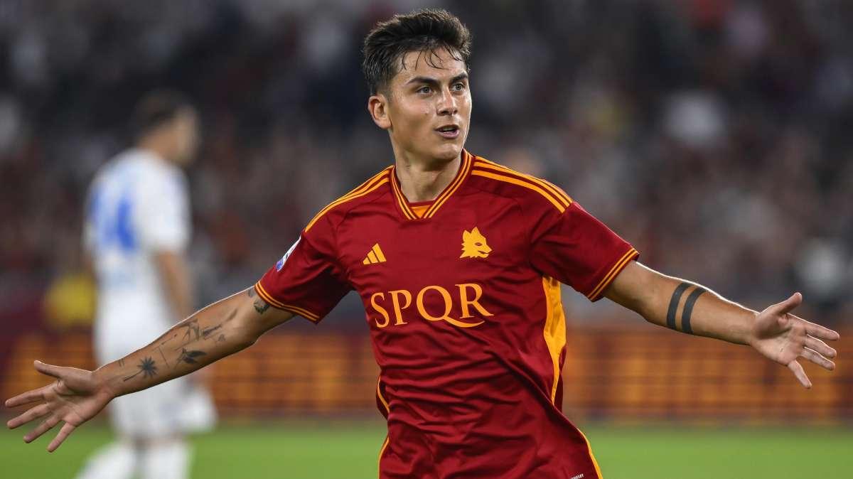 La delusione di Dybala dopo il pari a Torino 