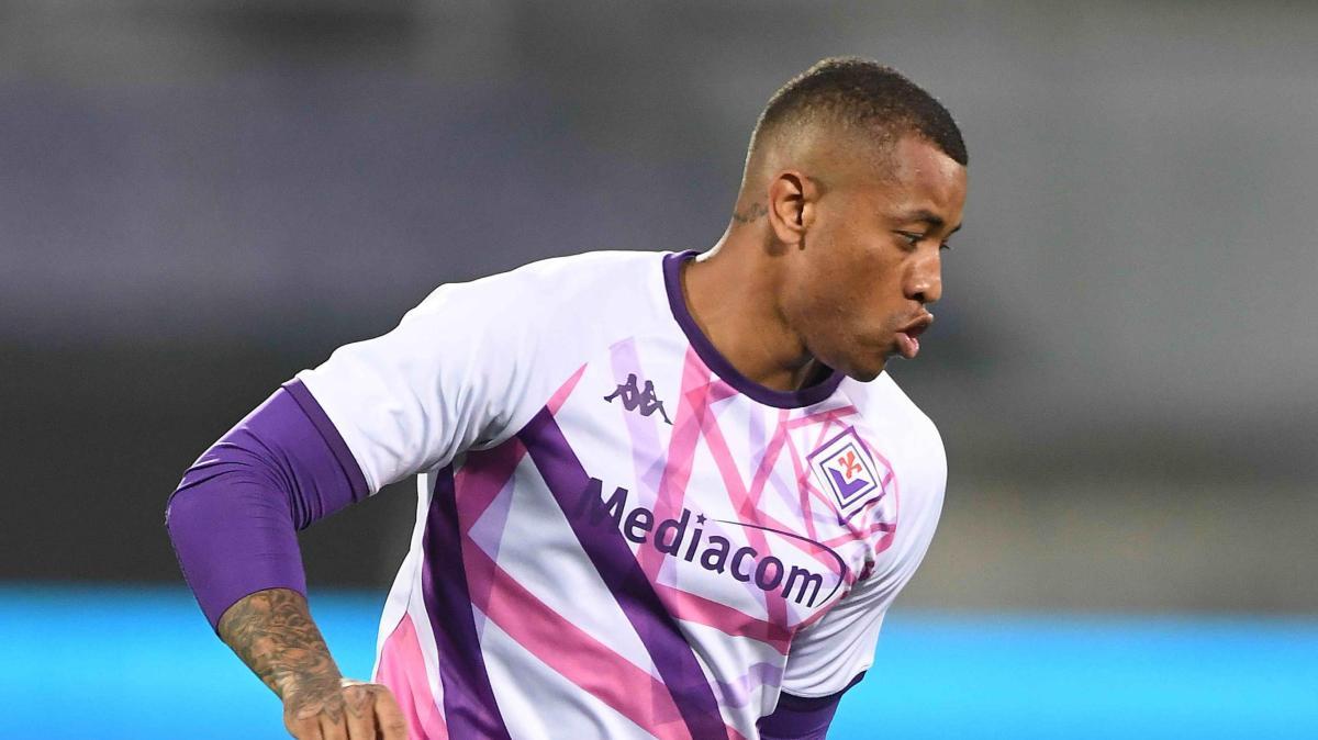 Il braccetto mancino può arrivare dalla Premier, trattativa per Igor