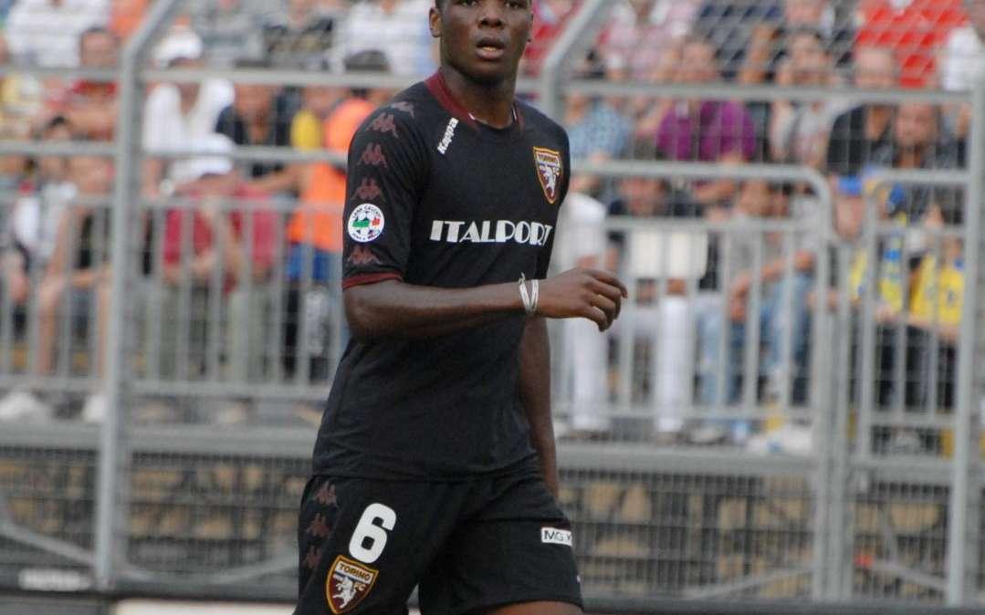 Torino, su Ogbonna c'è la Viola