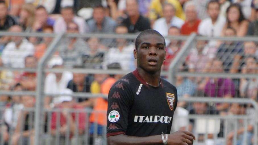 Torino, tira e molla con il Napoli per Ogbonna