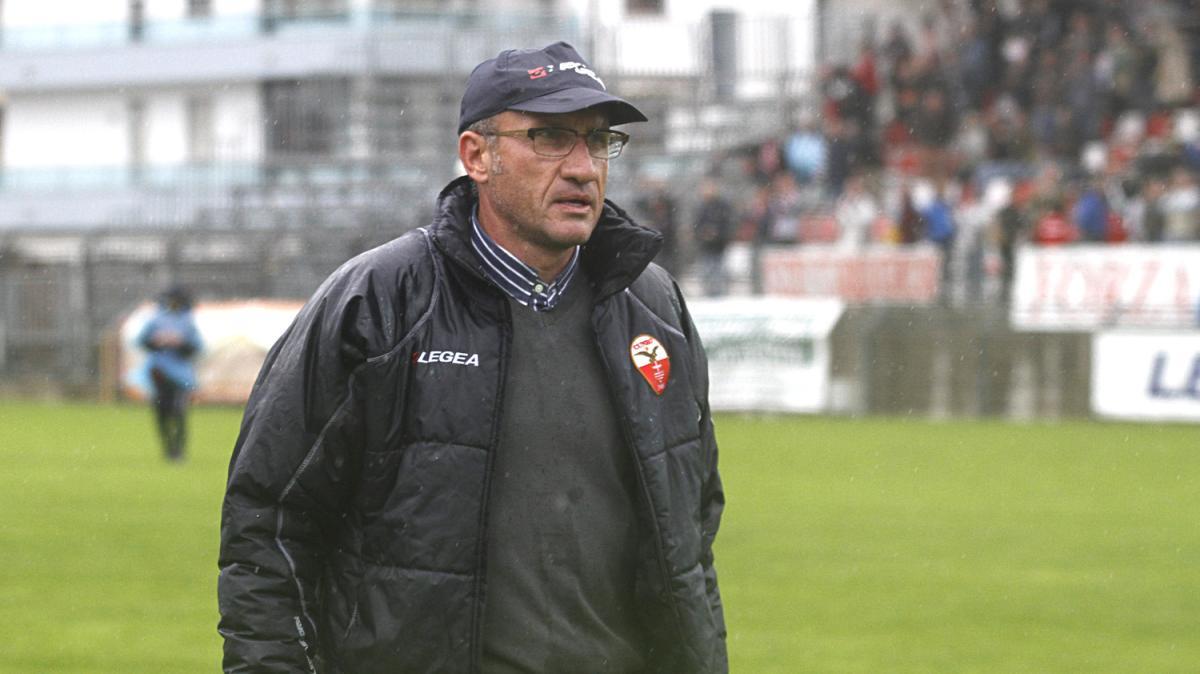 Ezio Rossi: "'Spero che qualcuno faccia rinascere il Toro'"