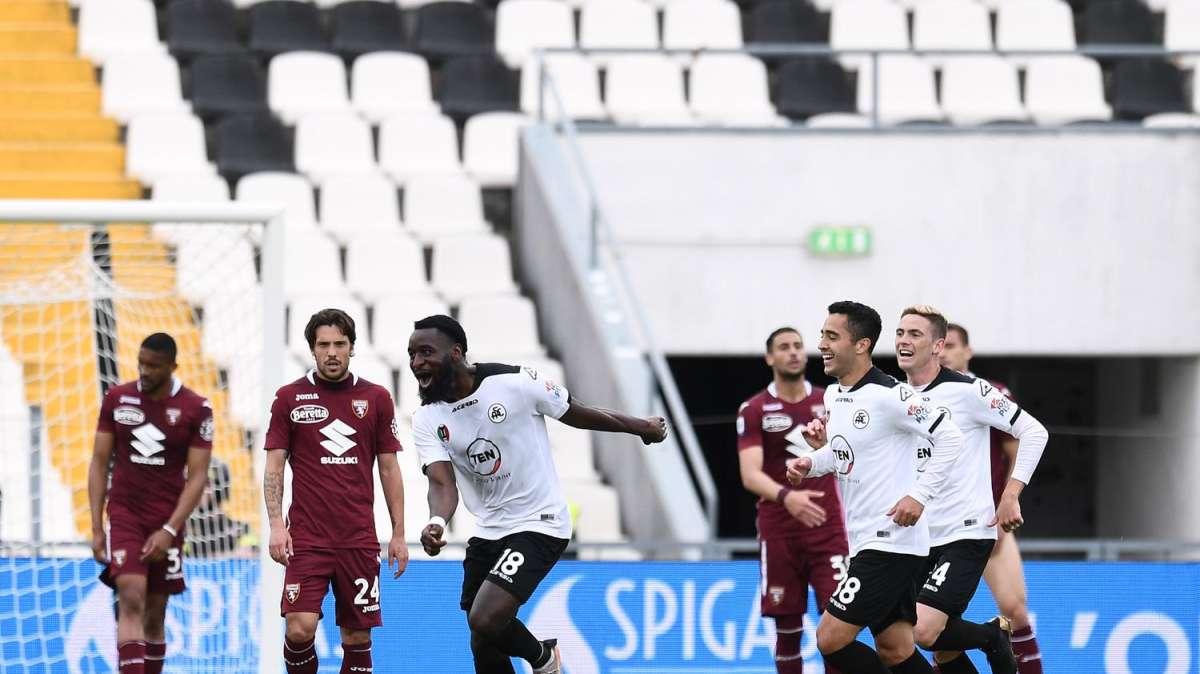 VIDEO –Torino-Spezia 0-1 la rete di Nzola su calcio di rigore ha deciso la partita. Il gol e gli highlights