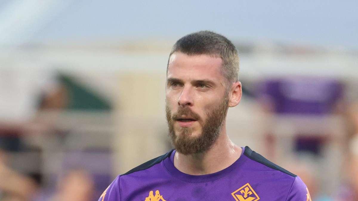 Conference League - Primo tempo senza reti per la Fiorentina