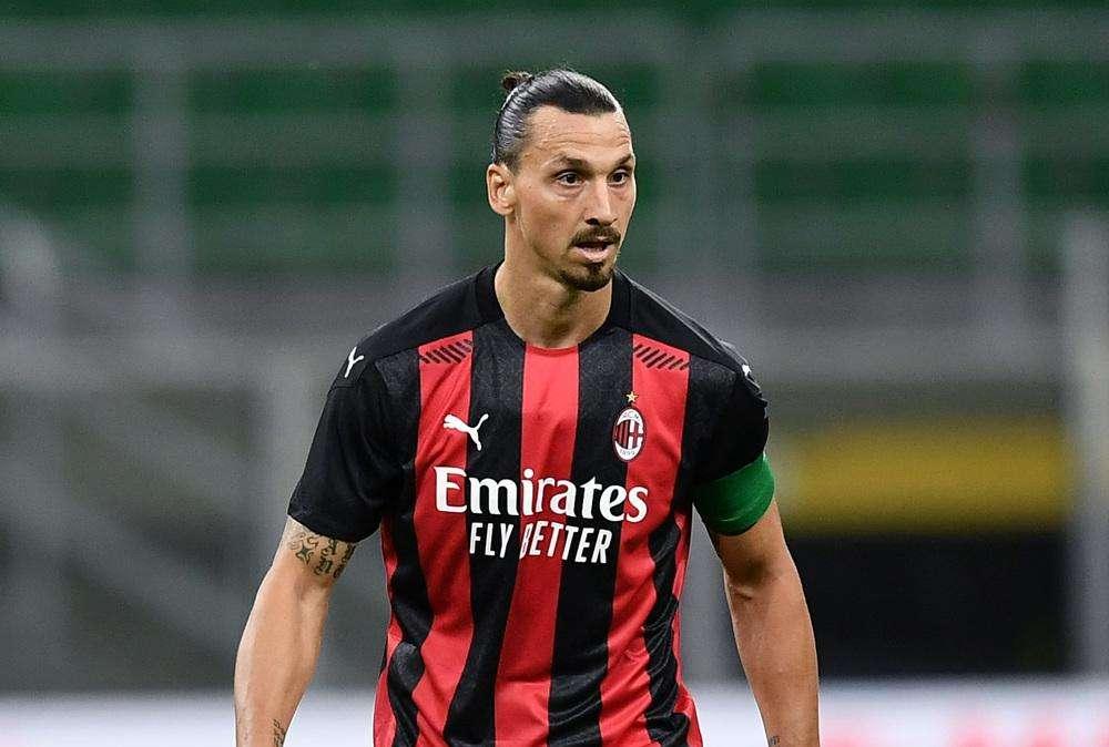 Ibrahimovic e Calhanoglu regolano il Shamrock Rovers