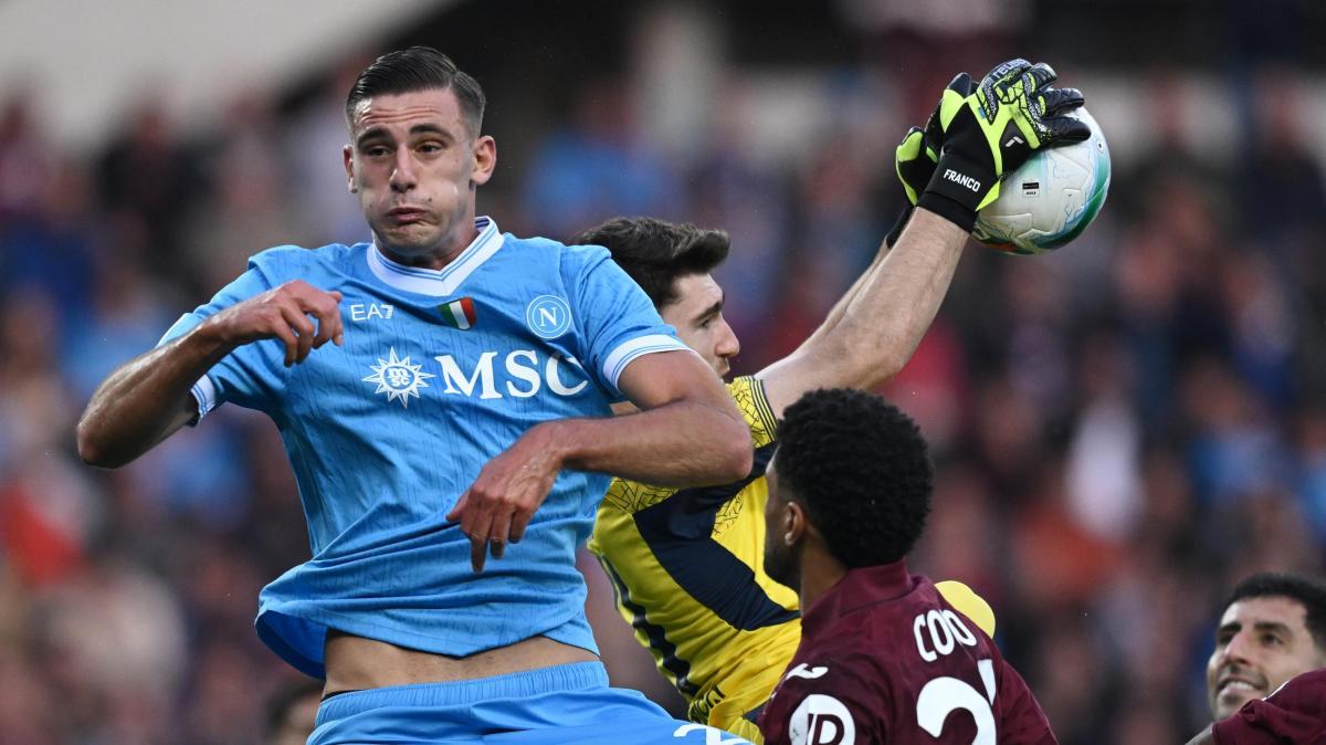 UFFICIALE - Lucca saluta il Napoli, ha firmato con il nuovo club