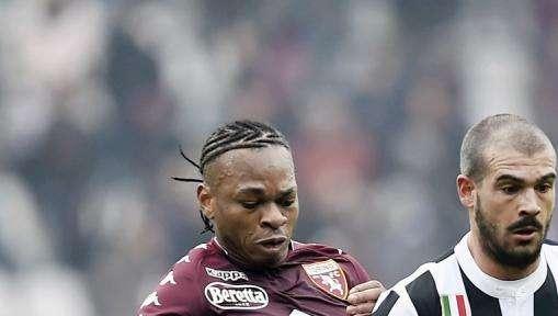 Pronta l'offensiva dello Sporting per Obi. Possibile giornata-chiave domani