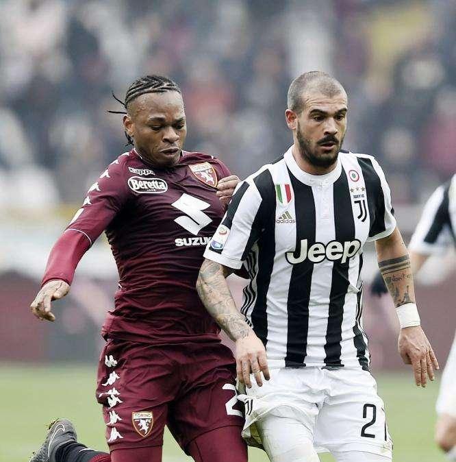 Sturaro: "Non si può sempre giocare bene, abbiamo tante gare ravvicinate. L'importante è vincere"