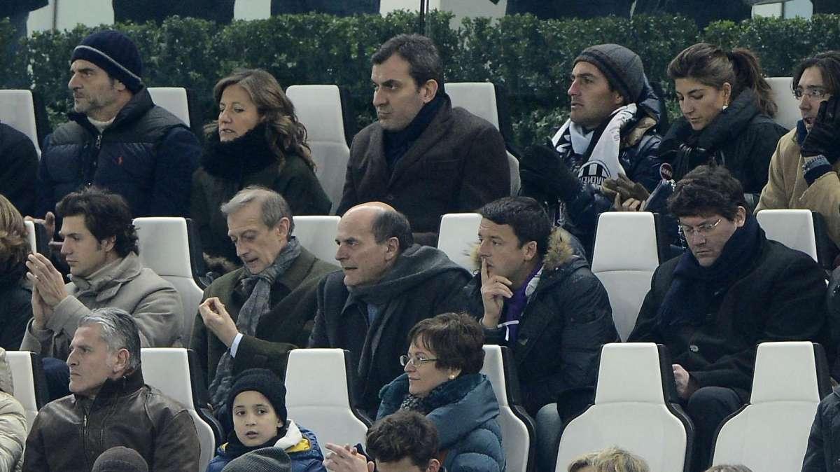 Accidenti, Torino si fa bella, per modo di dire, con la Juventus in ritiro nel centro cittadino 