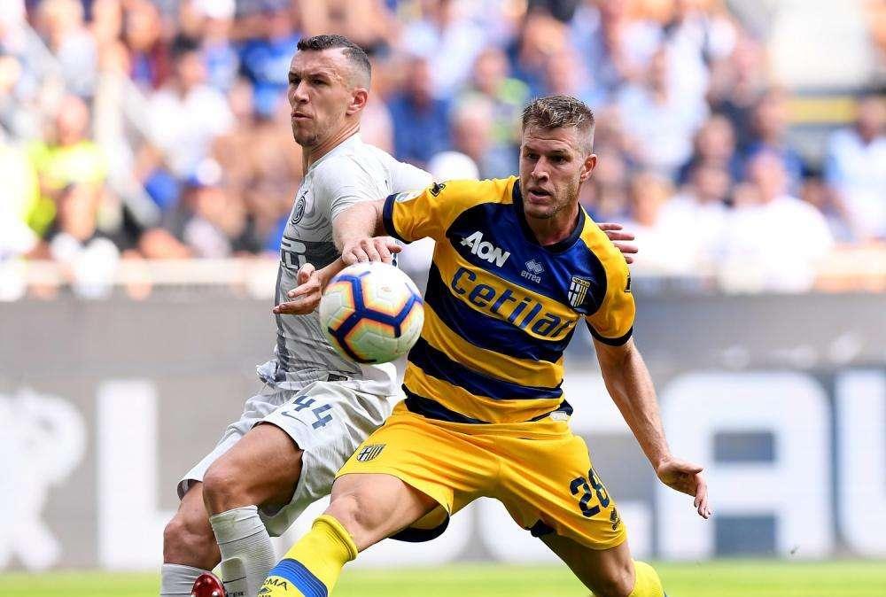 Torino, occhi su un difensore del Parma 