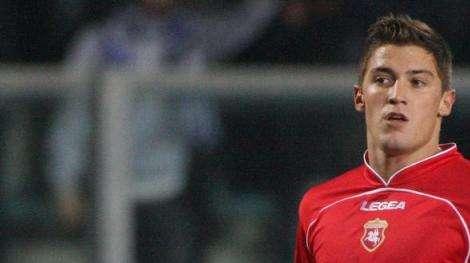 Alvarez arriva se parte Surraco