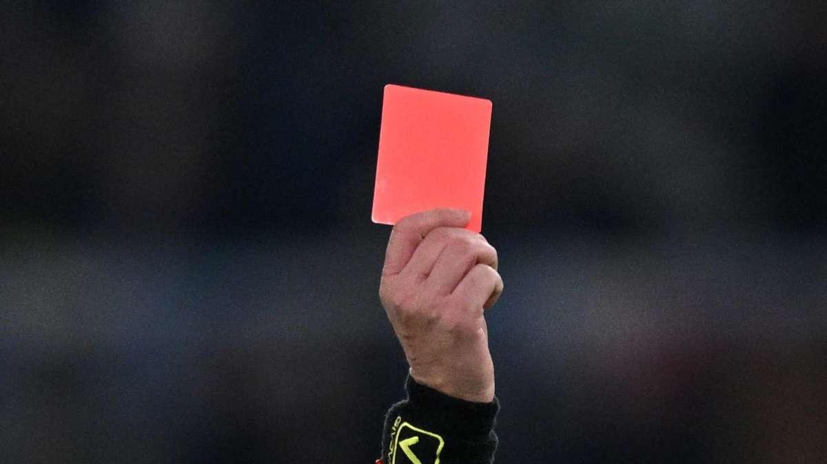 Giudice Sportivo, nessun giocatore squalificato del Torino e del Genoa, ma altri 10 di Serie A sì