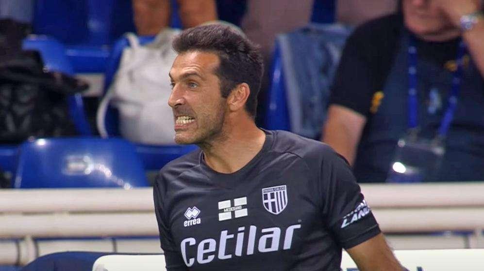Buffon rifiuta l'offerta dall'Arabia. Si fa strada l'ipotesi dell'addio al calcio