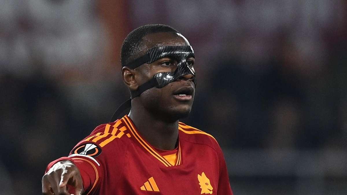 N'Dicka, malore in campo: Udinese-Roma sospesa a 20' dalla fine