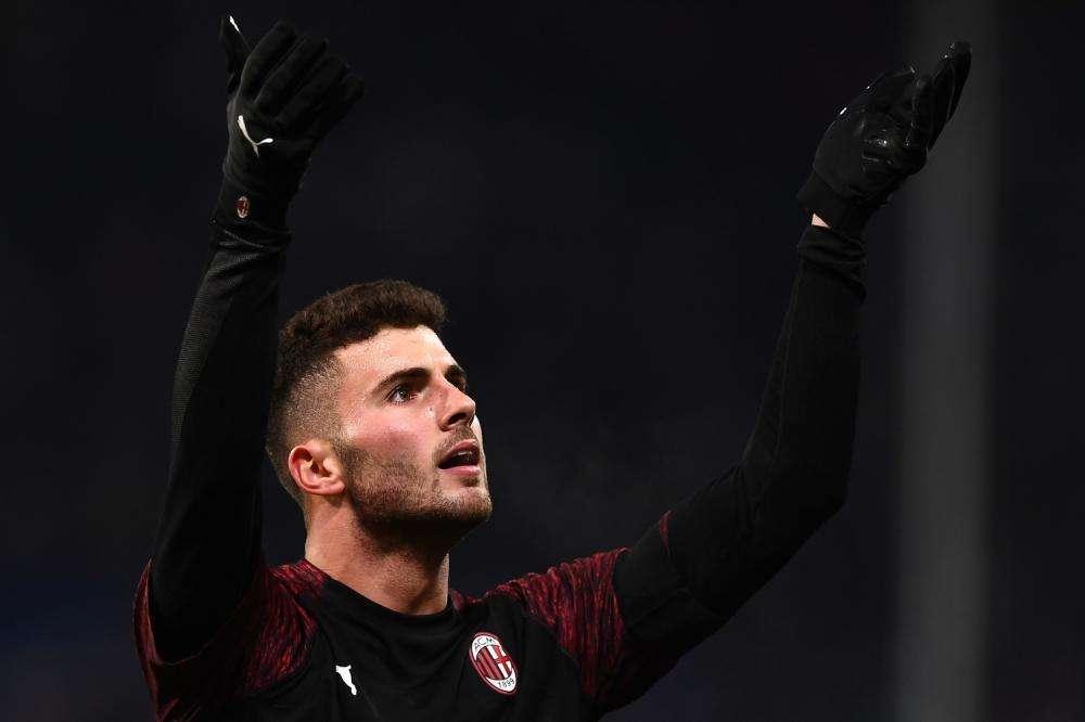 Cutrone potrebbe arrivare in prestito secondo Tuttosport