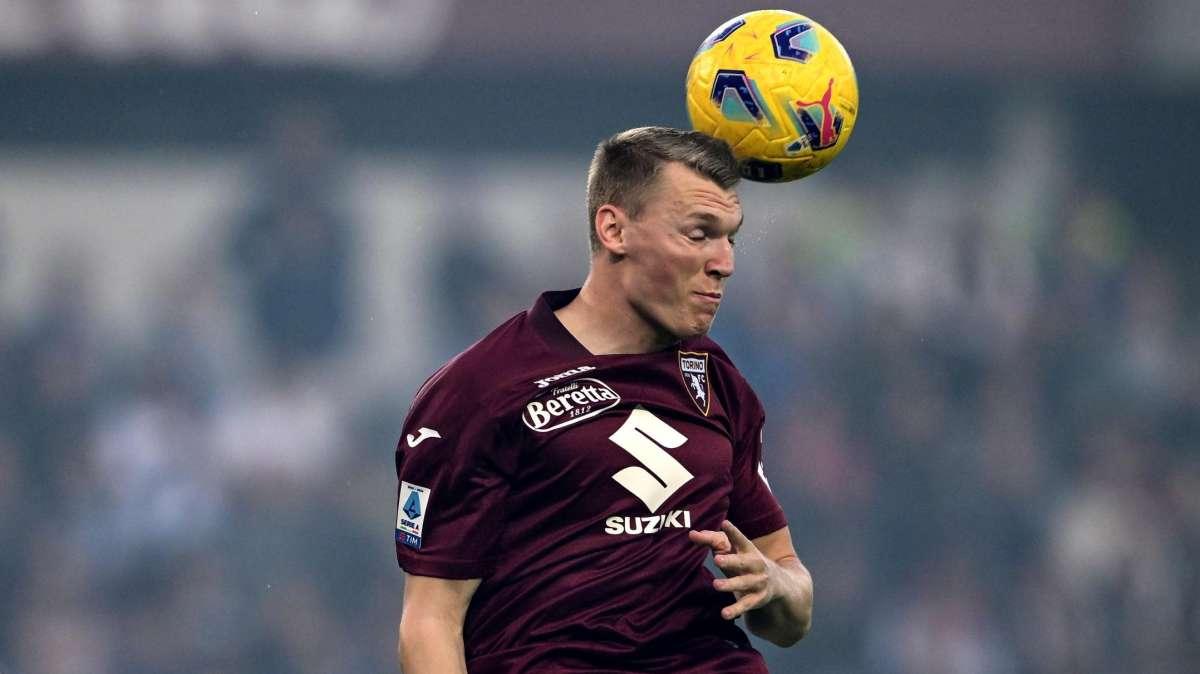 L’Inter ha rimesso nel mirino Schuurs, anche se il sogno resta Buongiorno