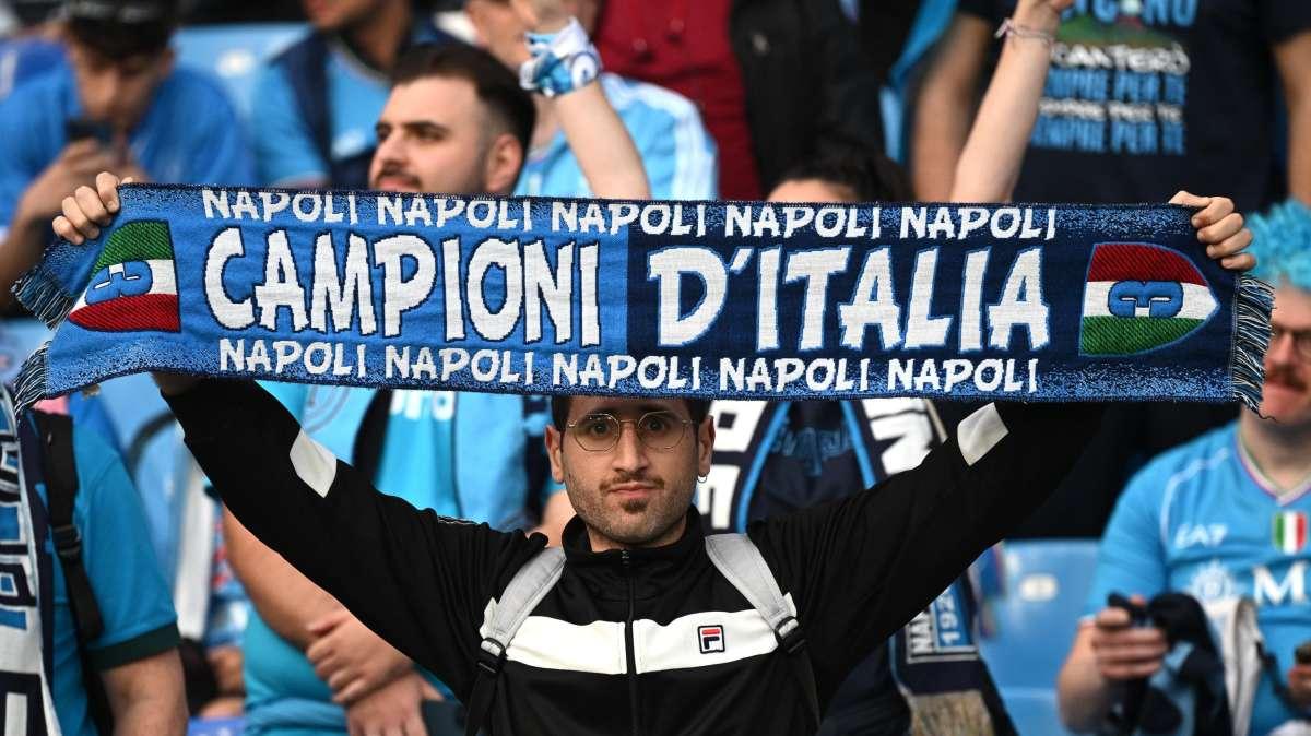 Napoli campione, McTominay e Lukaku fanno esplodere la festa
