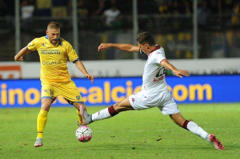 Si rivede Danilo Avelar, a tre mesi dall'infortunio al menisco