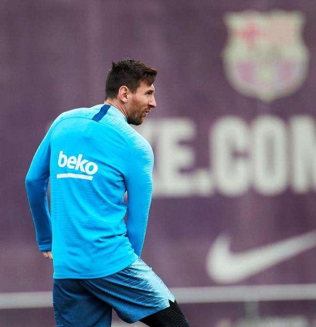 Messi a un bivio: rinnovo col Barca o futuro negli Usa
