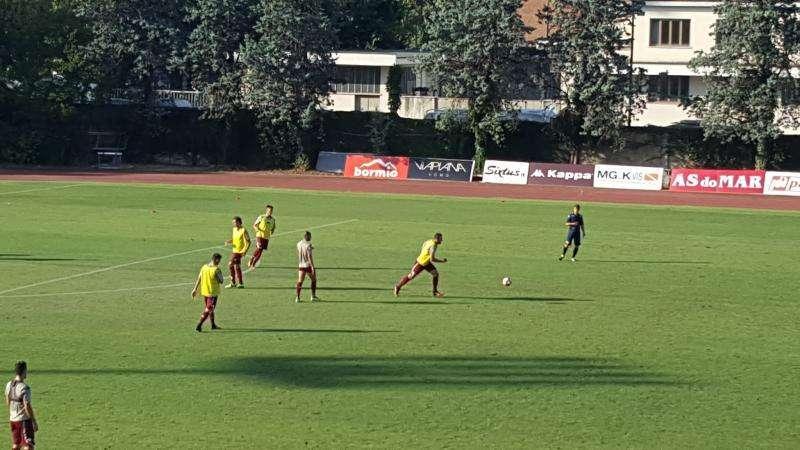 Allenamento mattutino davanti ai tifosi per la truppa granata