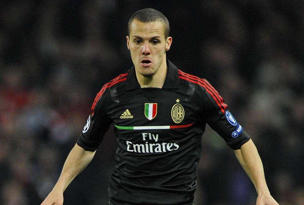 Il Genoa continua a puntare Mesbah