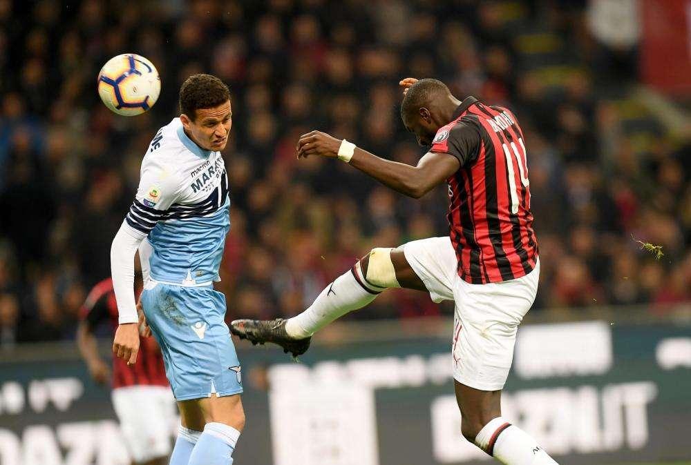 Patteggiata una multa per il caso Acerbi. Nessuna sanzione alla curva della Lazio per i cori razzisti contro Bakayoko 