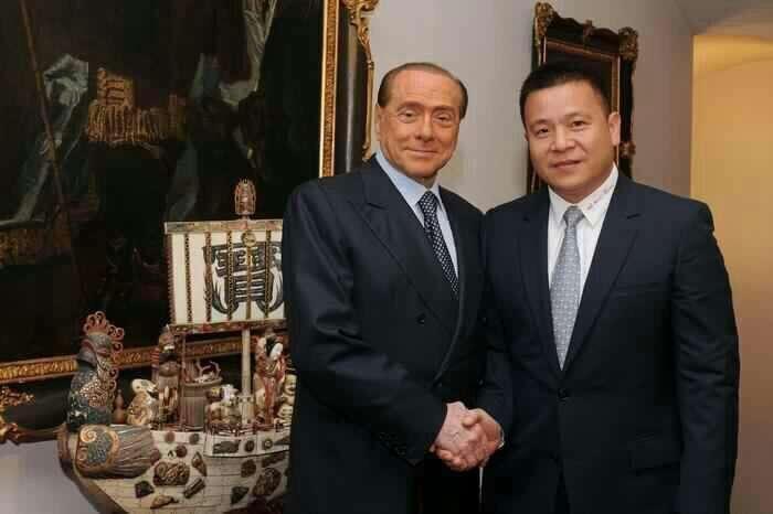 Berlusconi: "Gli acquirenti cinesi hanno rispettato gli impegni presi"