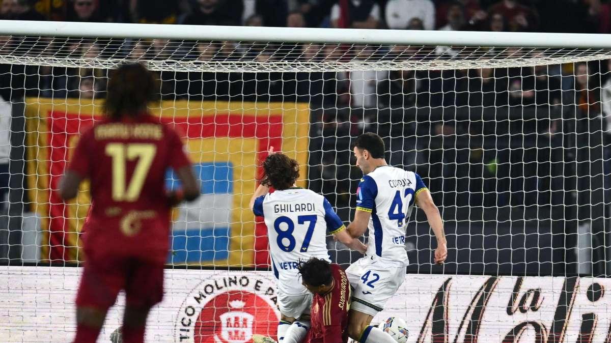 Roma-Verona 1-0, la decide Shumorodov e Ranieri vede la Champions