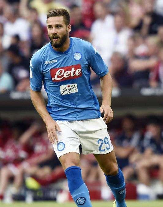 Pavoletti verso il Cagliari per sostituire Borriello