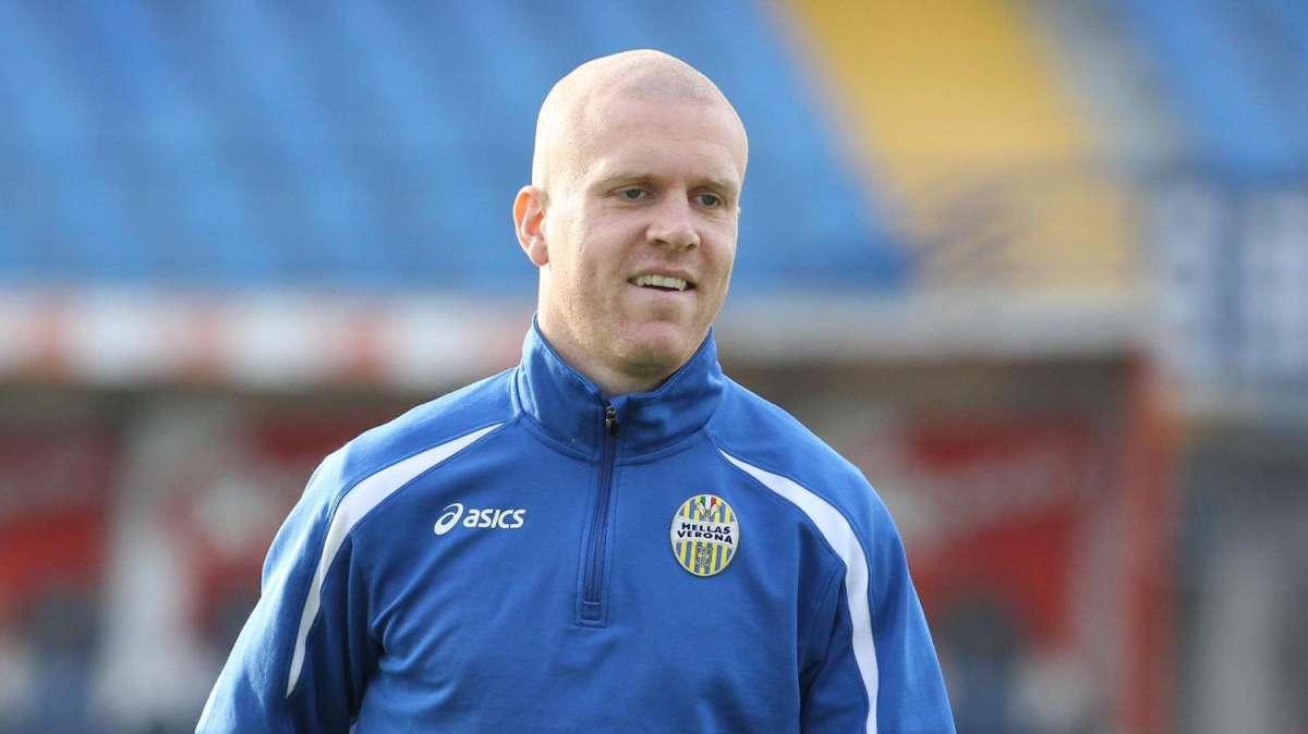 Anche il Napoli su Hallfredsson