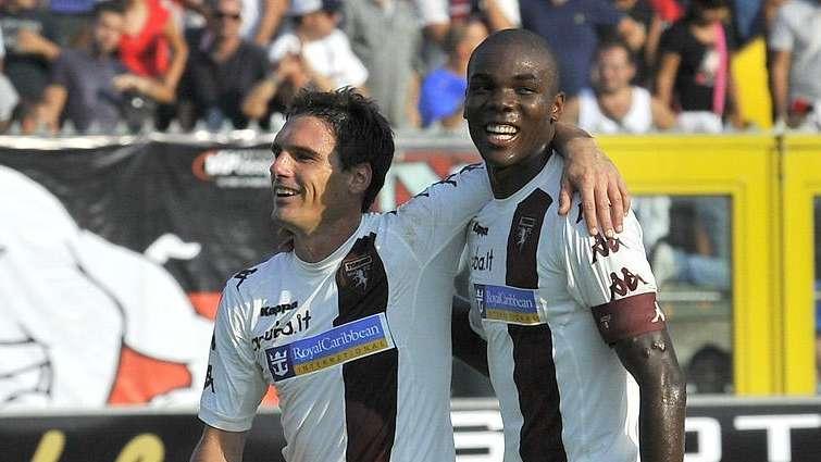 Ogbonna: "Non penso al contratto ma solo al campo" 