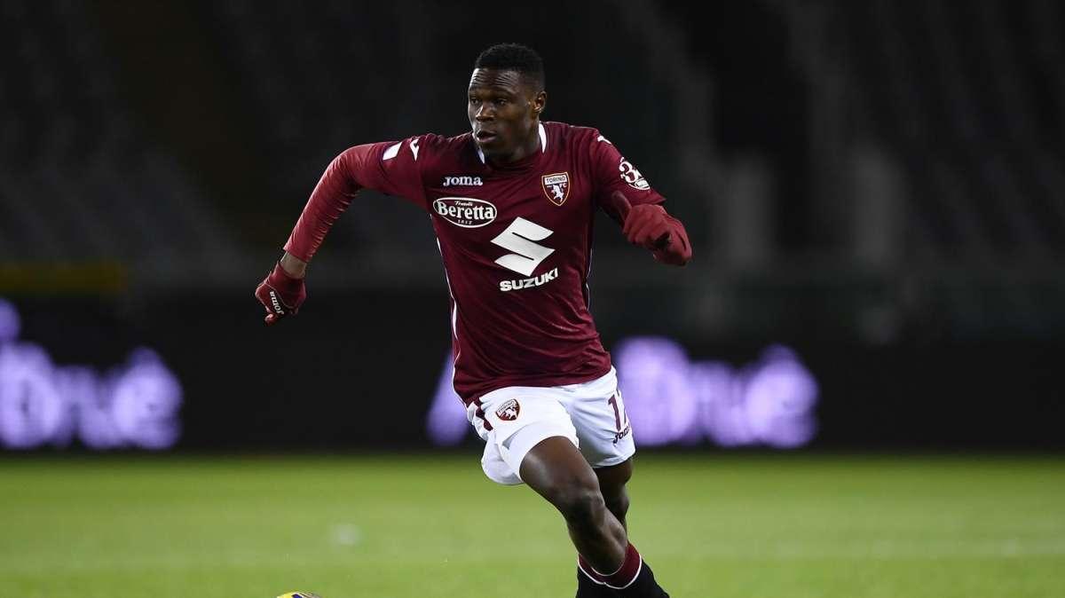 Torino, si ferma Singo. Kone in gruppo