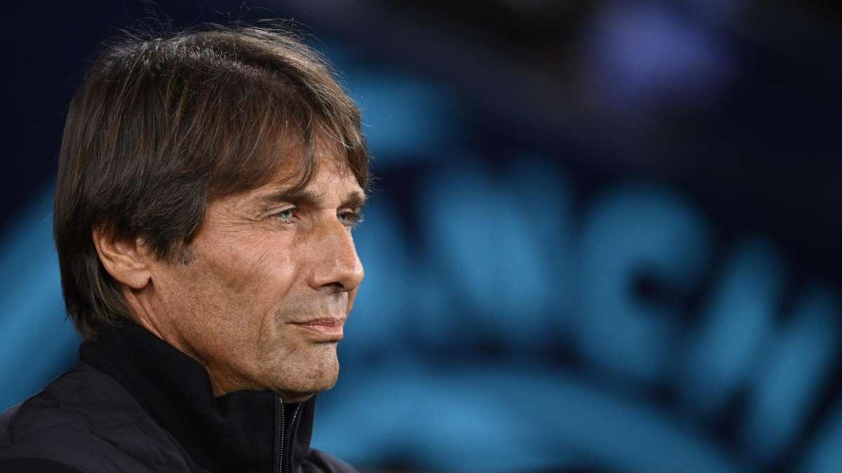 Napoli, Conte: “Chi affronta il Napoli ha motivazioni a mille. Il Torino è una squadra gloriosa, ha tradizione e un ottimo allenatore” 