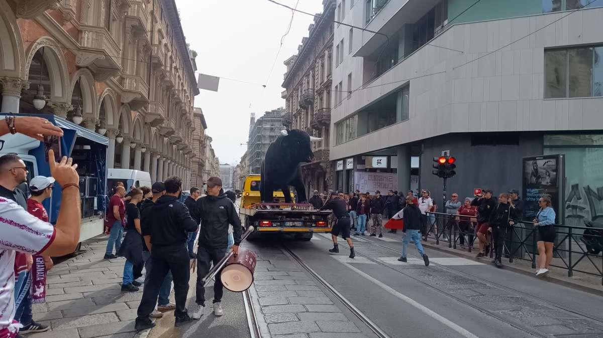 Marcia granata, oltre 20mila tifosi presenti e Pasquale Bruno in prima fila: GUARDA LE FOTO MIGLIORI