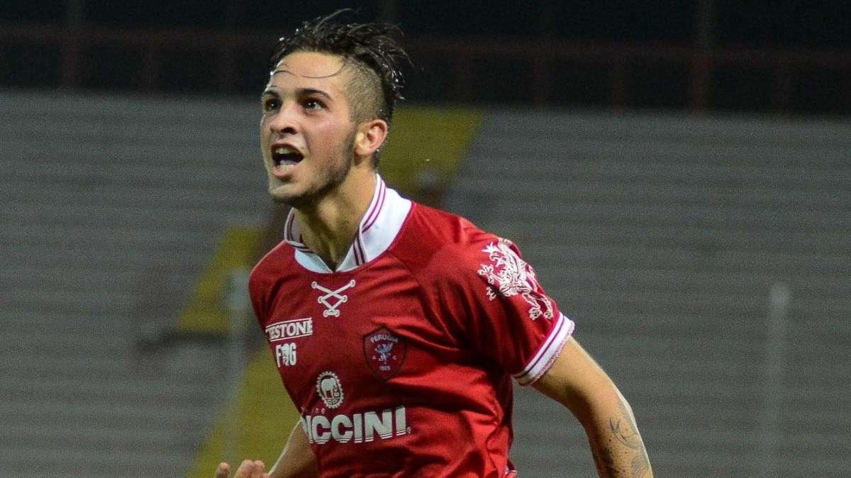 La Pro Vercelli pensa a Parigini
