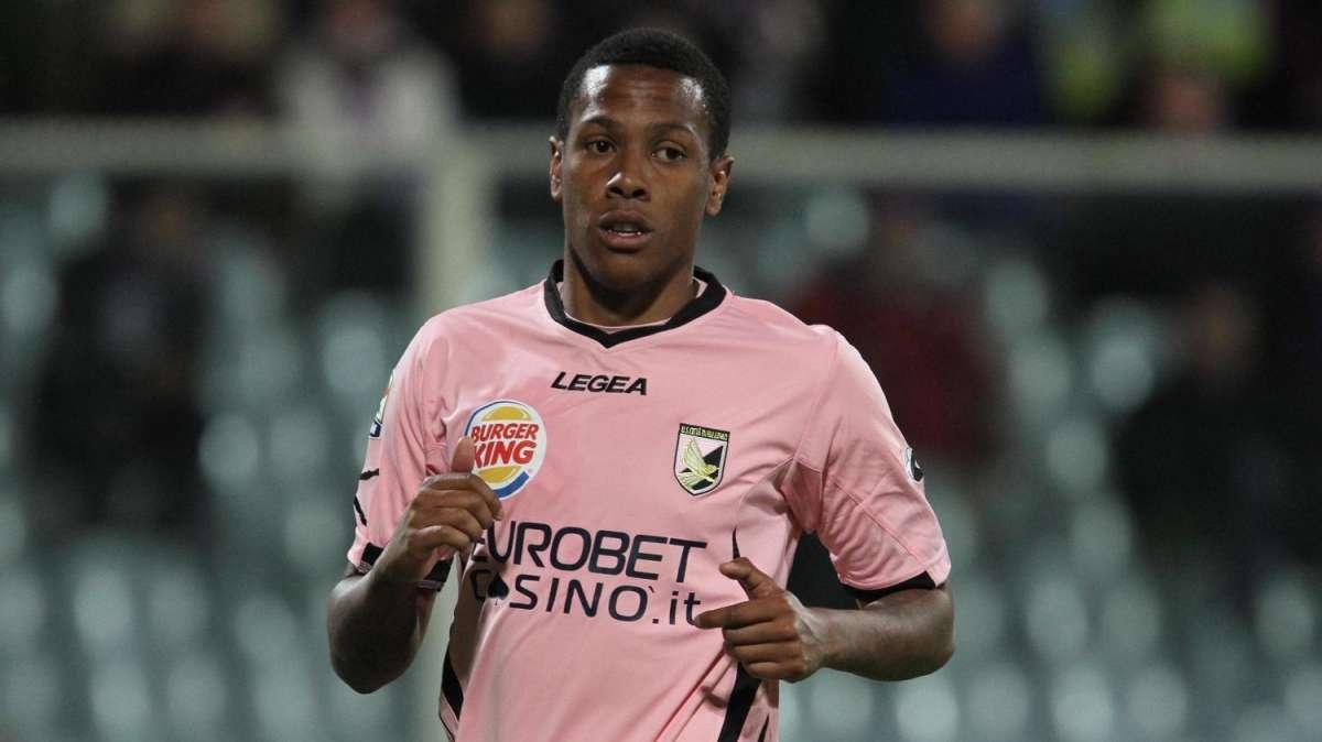 Palermo, Sorrentino ed Hernandez bloccano il mercato