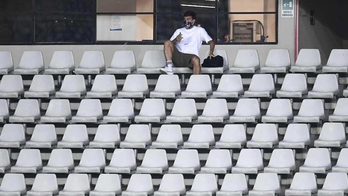 Governo, stadi chiusi almeno fino al 30 settembre: lo dice il Dpcm