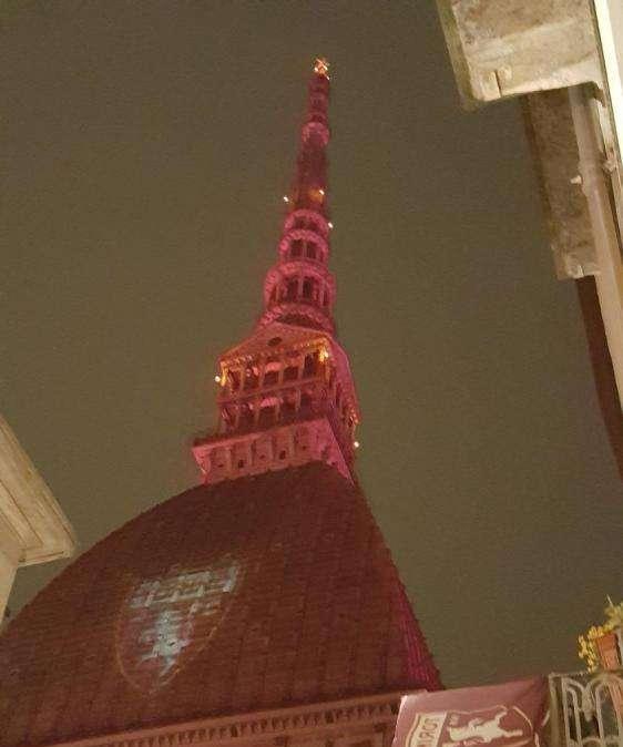 La Mole Antonelliana ancora granata per il 4 maggio