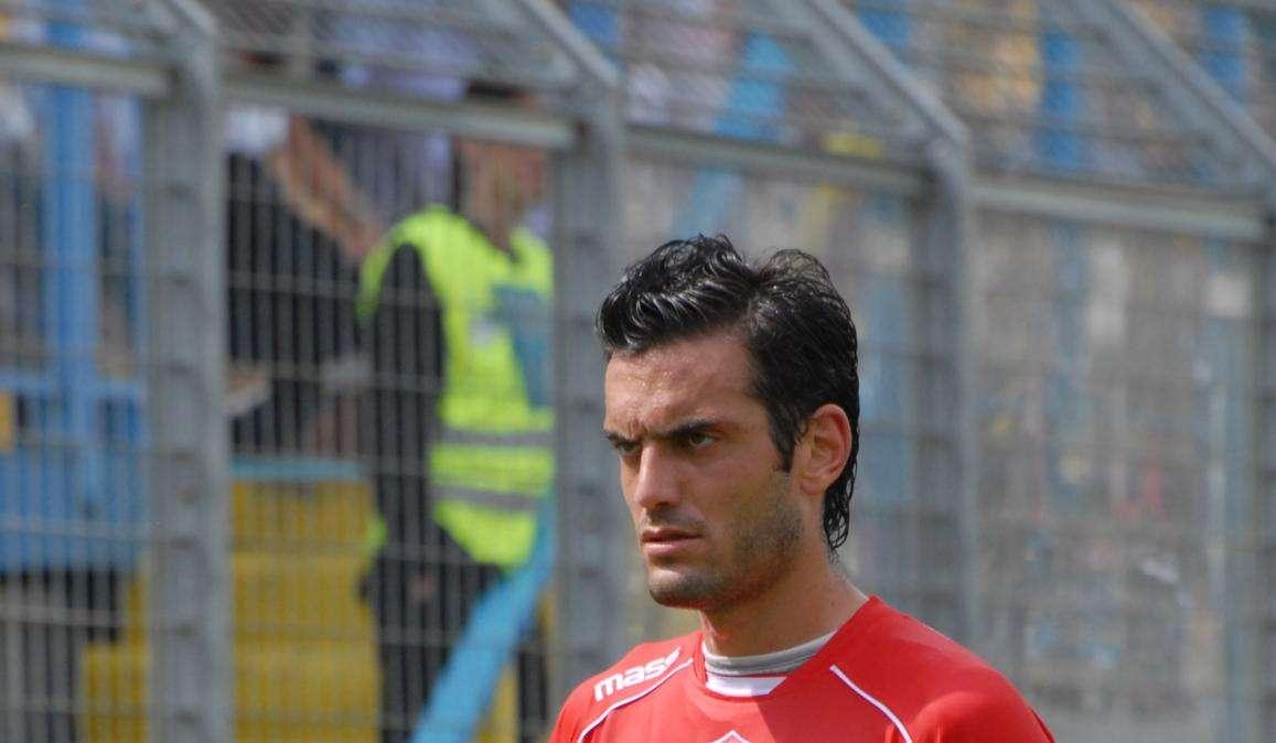 Colombo trova un ex granata come mister