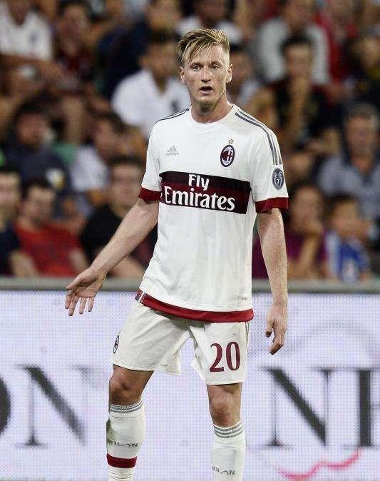 Milan, i 24 convocati per il Toro: dentro Abate e Mexes, niente da fare per Balotelli