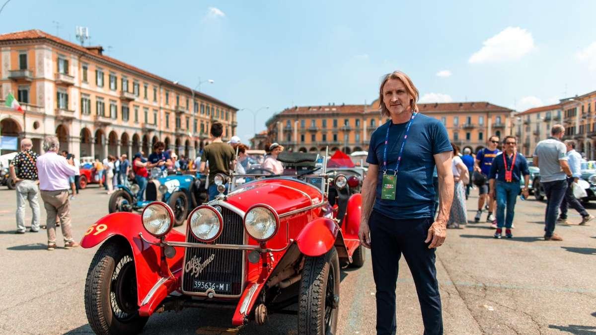 Davide Nicola ospite della 1000 Miglia nella tappa ad Alessandria