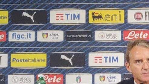 Roberto Mancini: "Il gruppo è formato. Ok alla gara di saluto per De Rossi"