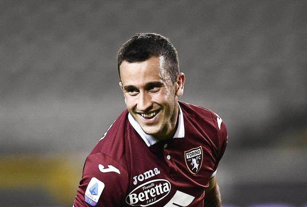 Berenguer rassicura sui social dopo la tentata rapina 
