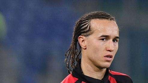 Per Laxalt una corsa a tre e il Milan potrebbe utilizzarlo per uno scambio