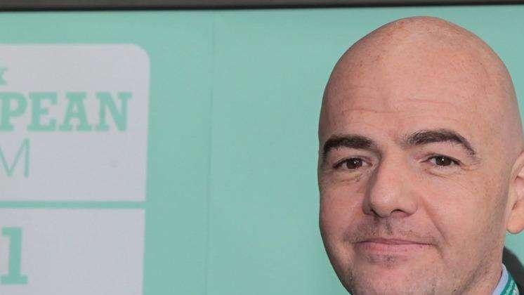 Superlega - La FIFA prende posizione, Infantino: "Non possiamo che essere contro". E ai 12 scissionisti: “O siete dentro o siete fuori”