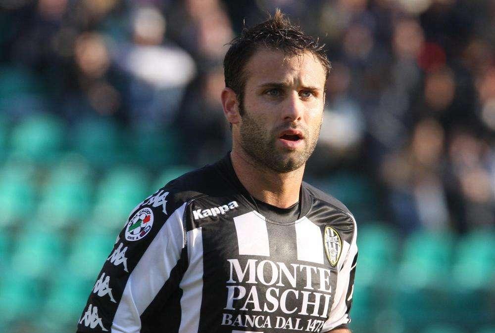 Ufficiale, Genevier al Livorno 