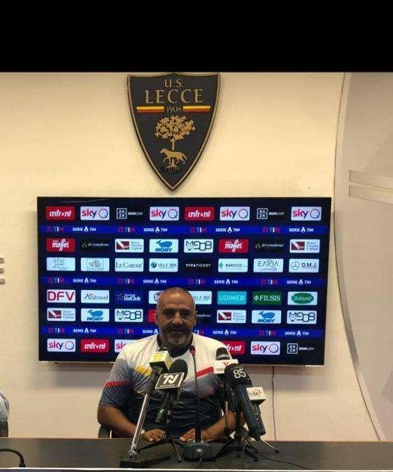 Lecce, Liverani: "A molti miei giocatori mancano minuti nelle gambe"