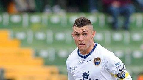 Torino, ennesima rivale per arrivare a Viviani. Ma il Palermo guida la corsa