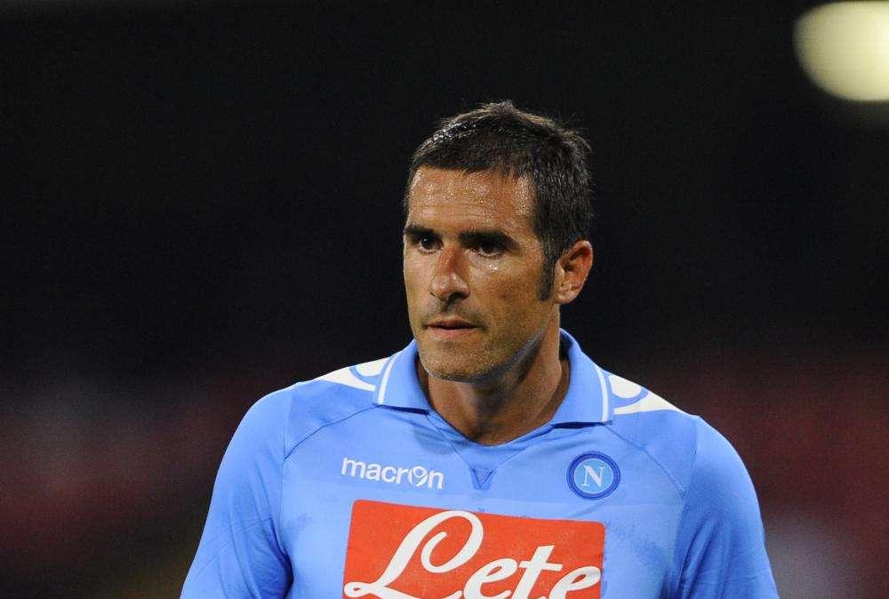Lucarelli lascia per fare il mister? 