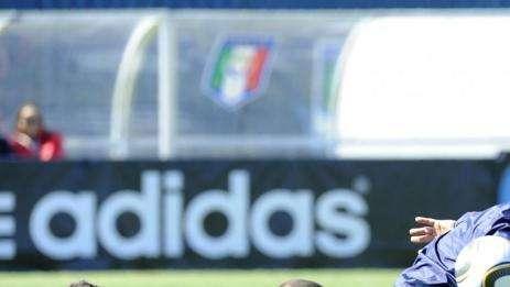 Anche la Lazio pensa a Bocchetti, che piace a Toro e Genoa